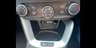 Used 2018 Kia Ceed 2 Black - Interior and Exterior details 18