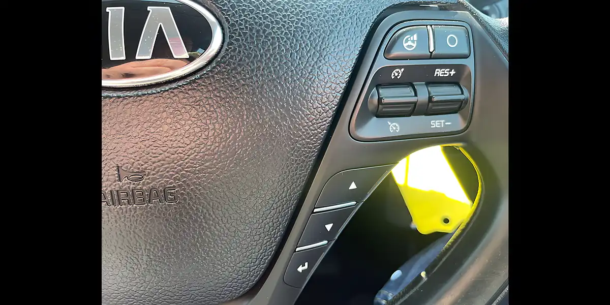Used 2018 Kia Ceed 2 Black - Interior and Exterior details 20