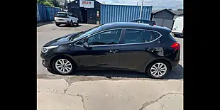 Used 2018 Kia Ceed 2 Black - Interior and Exterior details 7