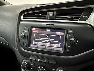 Used 2018 Kia Ceed 2 Silver - Interior and Exterior details 13