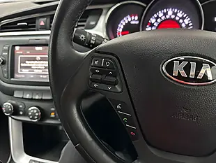 Used 2018 Kia Ceed 2 Silver - Interior and Exterior details 15