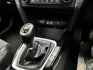 Used 2018 Kia Ceed 3 Black - Interior and Exterior details 19