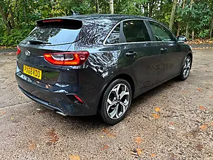 Used 2018 Kia Ceed 3 Black - Interior and Exterior details 5
