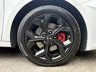 Used 2018 Kia Ceed 3 White - Interior and Exterior details 10