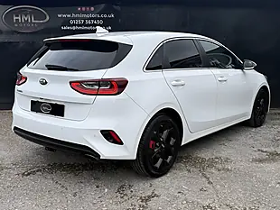 Used 2018 Kia Ceed 3 White - Interior and Exterior details 8