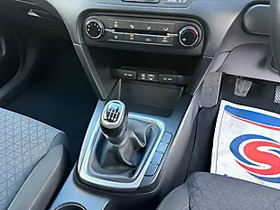 Used 2018 Kia Ceed Eco 2 White - Interior and Exterior details 13