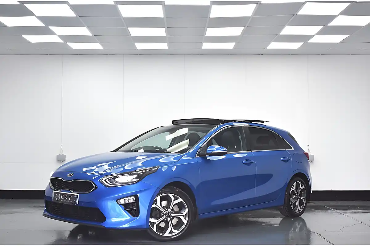 Used 2018 Kia Ceed First Edition Blue - Front View