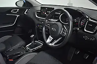 Used 2018 Kia Ceed First Edition Blue - Interior and Exterior details 13