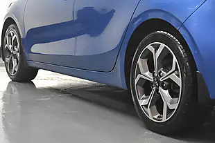 Used 2018 Kia Ceed First Edition Blue - Interior and Exterior details 17