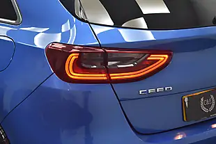 Used 2018 Kia Ceed First Edition Blue - Interior and Exterior details 18