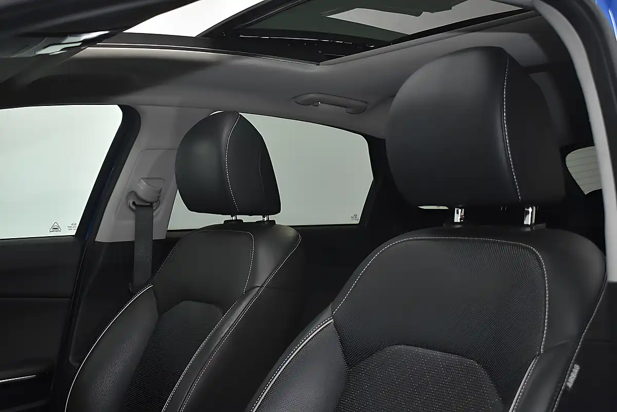 Used 2018 Kia Ceed First Edition Blue - Interior and Exterior details 20