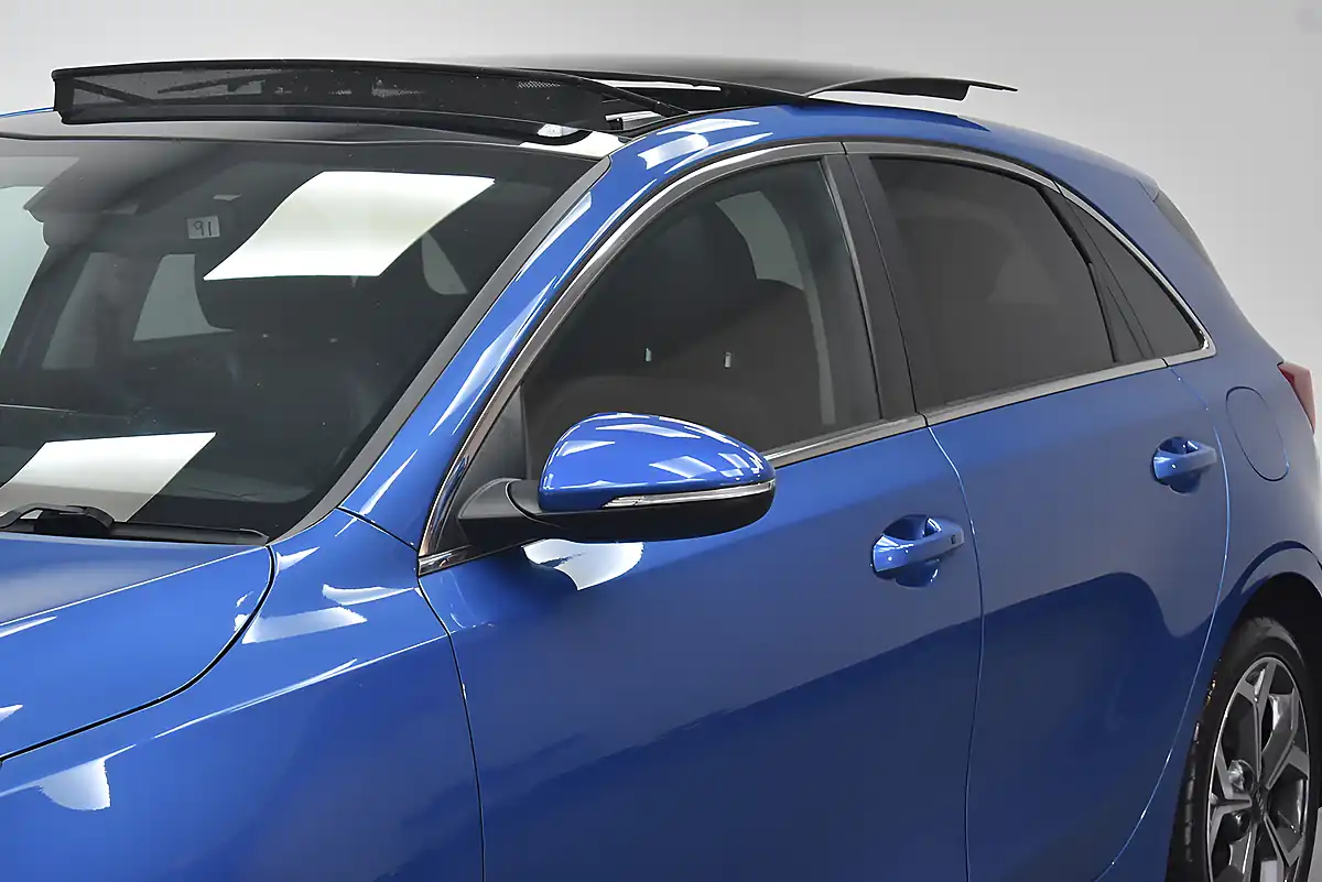 Used 2018 Kia Ceed First Edition Blue - Interior and Exterior details 8