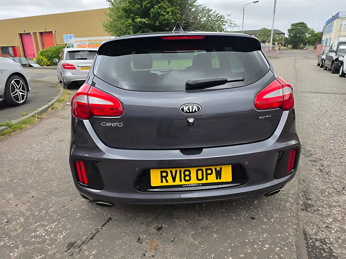 Used 2018 Kia Ceed GT-Line Isg Grey - Interior and Exterior details 9