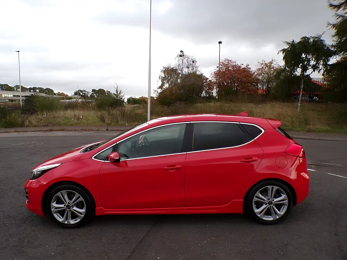 Used 2018 Kia Ceed GT-Line Red - Interior and Exterior details 10