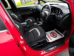 Used 2018 Kia Ceed GT-Line Red - Interior and Exterior details 3