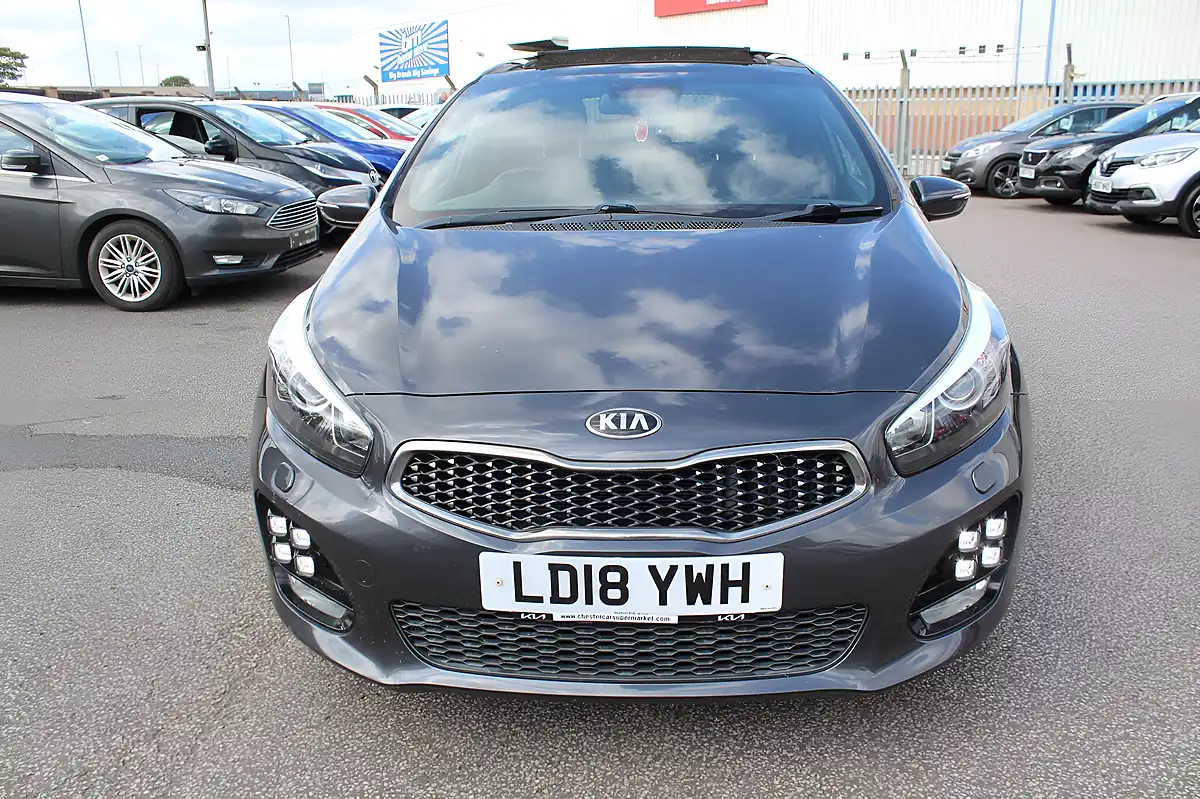 Used 2018 Kia Ceed GT-Line S Silver - Interior and Exterior details 3