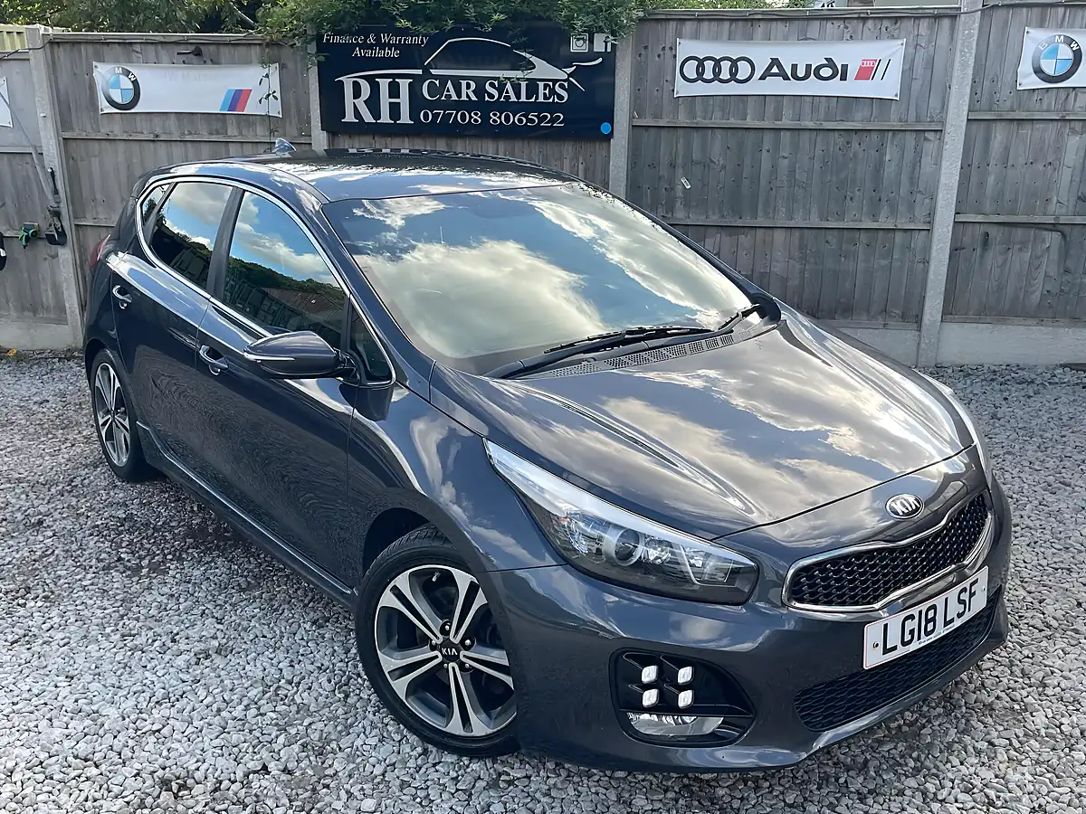 Used 2018 Kia Ceed GT-Line Silver - Interior and Exterior details 13