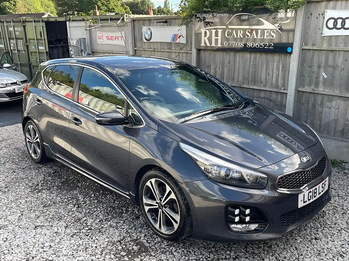 Used 2018 Kia Ceed GT-Line Silver - Interior and Exterior details 2