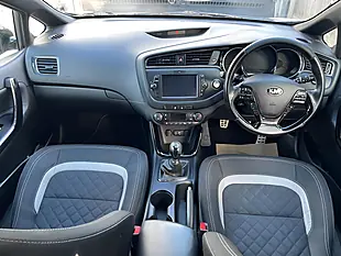 Used 2018 Kia Ceed GT-Line Silver - Interior and Exterior details 4