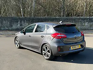 Used 2018 Kia Ceed GT-Line Silver - Interior and Exterior details 11