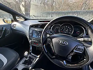 Used 2018 Kia Ceed GT-Line Silver - Interior and Exterior details 12