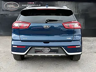 Used 2018 Kia Niro 3 Blue - Interior and Exterior details 9