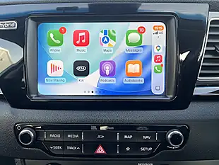 Used 2018 Kia Niro 3 Clear White - Interior and Exterior details 15