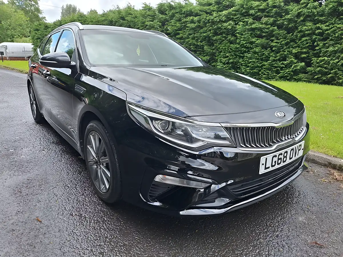 Used 2018 Kia Optima 2 Black - Front View