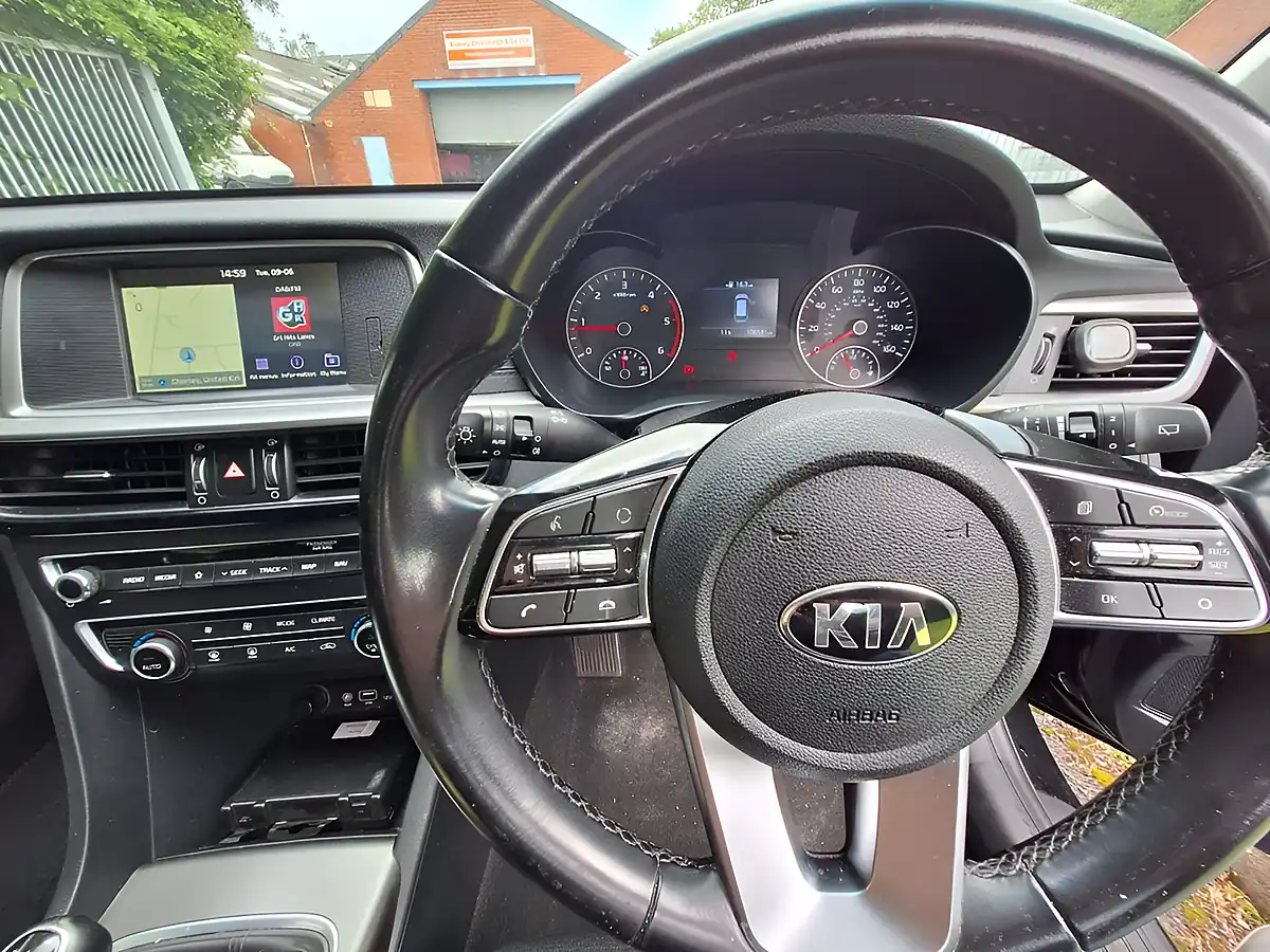 Used 2018 Kia Optima 2 Black - Interior and Exterior details 12