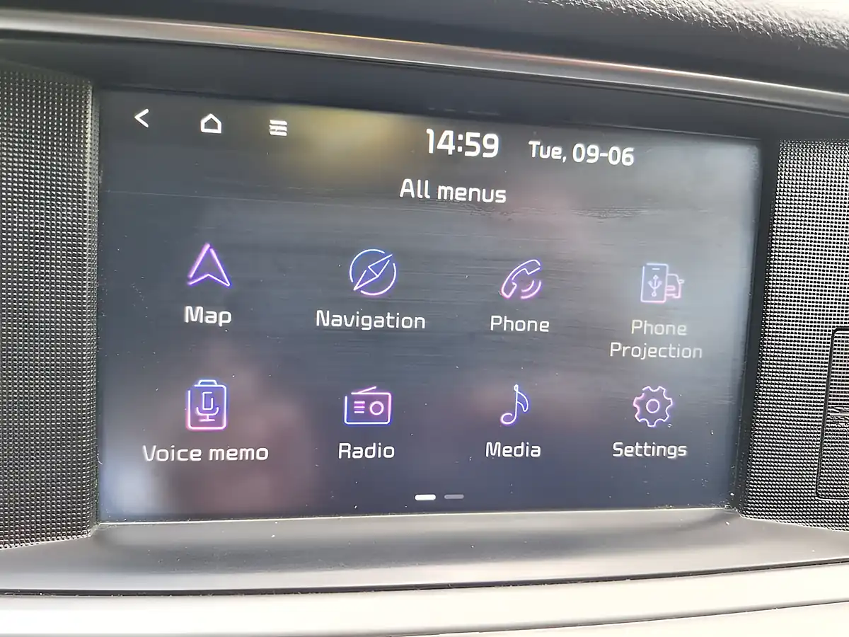 Used 2018 Kia Optima 2 Black - Interior and Exterior details 14