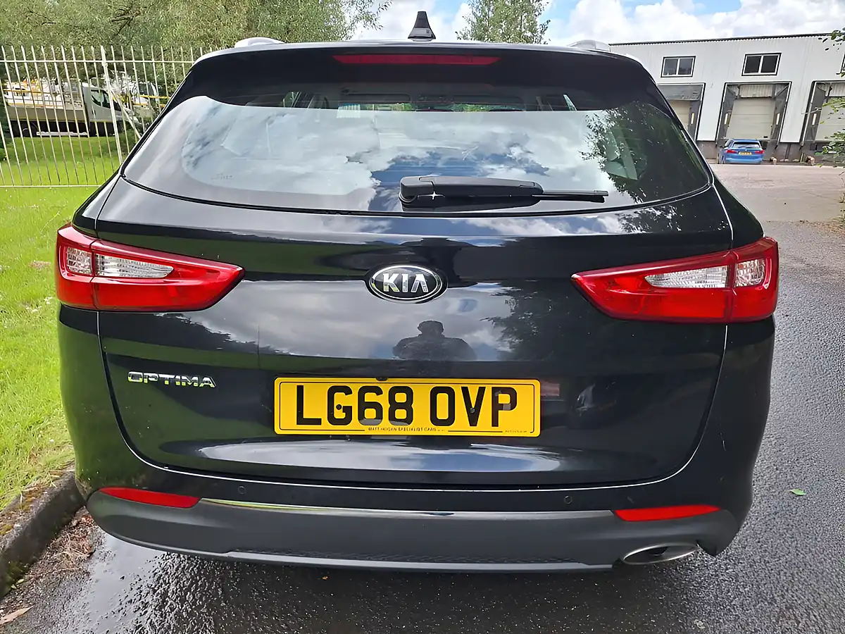 Used 2018 Kia Optima 2 Black - Interior and Exterior details 8