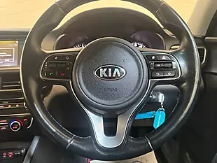 Used 2018 Kia Optima 2 Black - Interior and Exterior details 13