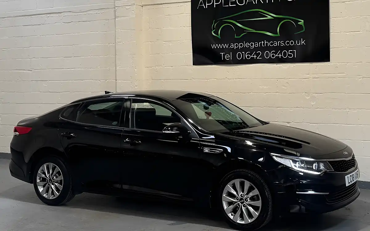 Used 2018 Kia Optima 2 Black - Interior and Exterior details 14
