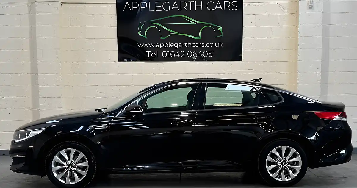 Used 2018 Kia Optima 2 Black - Interior and Exterior details 6