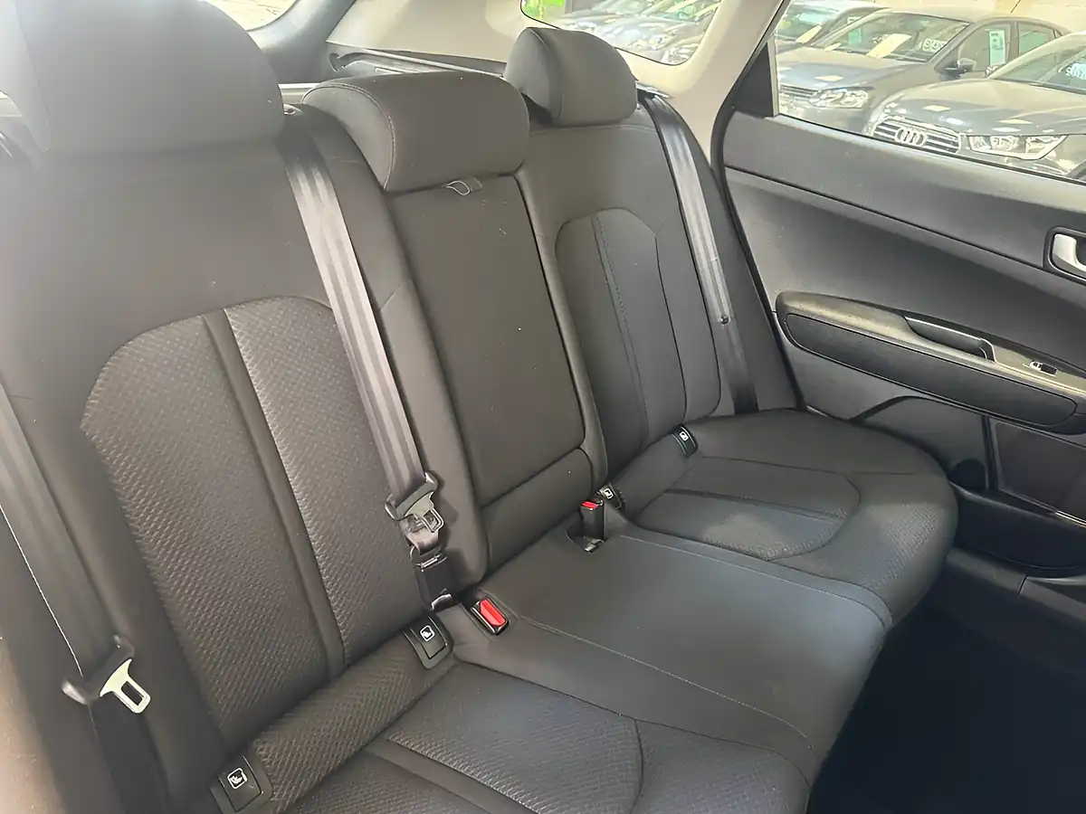 Used 2018 Kia Optima 2 Sportswagon Black - Interior and Exterior details 11