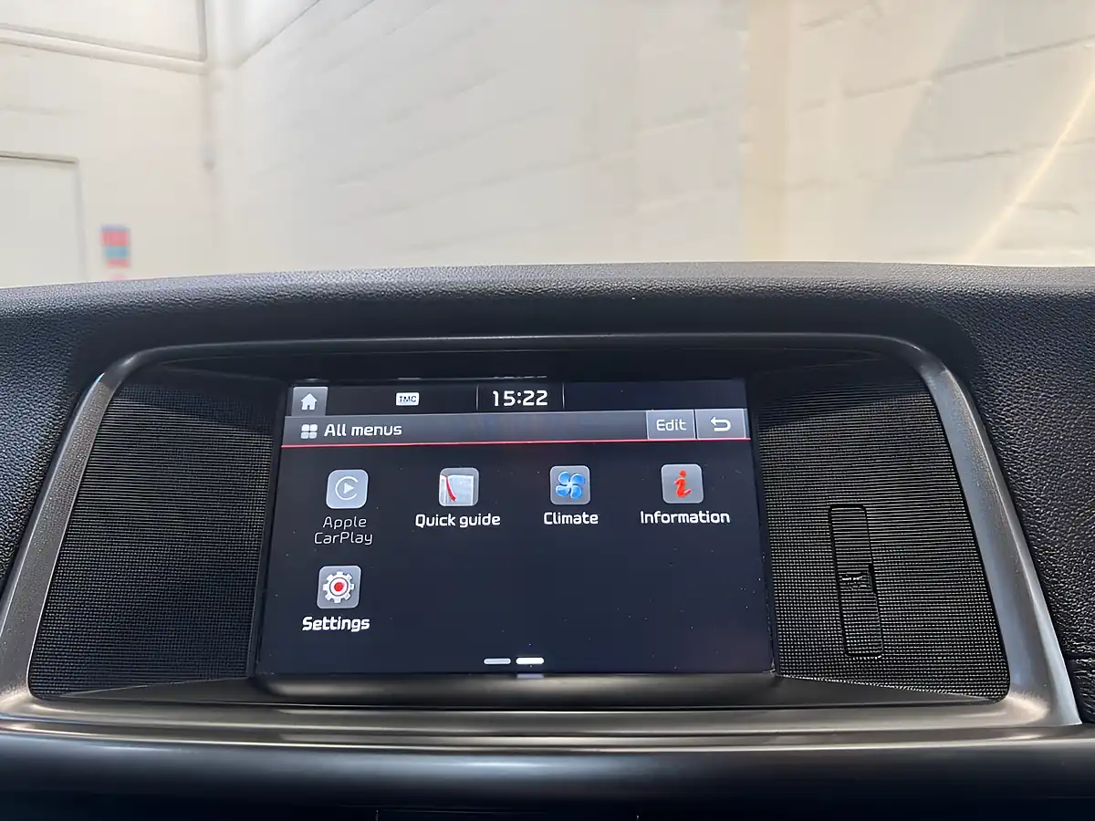 Used 2018 Kia Optima 2 Sportswagon Black - Interior and Exterior details 18