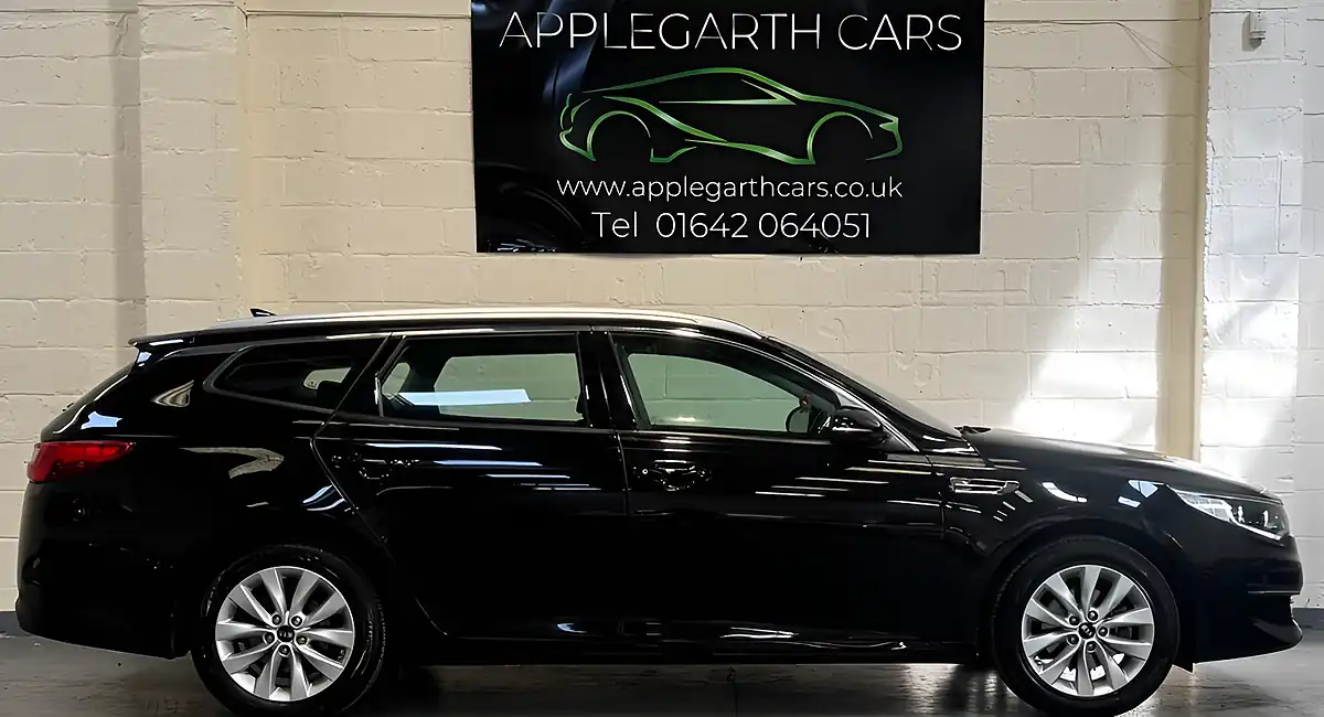 Used 2018 Kia Optima 2 Sportswagon Black - Interior and Exterior details 2