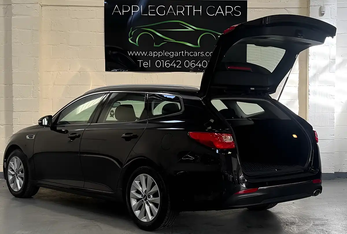 Used 2018 Kia Optima 2 Sportswagon Black - Interior and Exterior details 8
