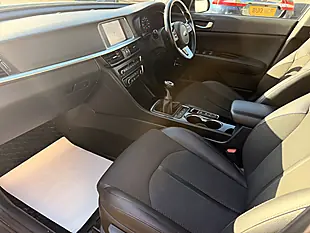 Used 2018 Kia Optima 3 Sportswagon Silver - Interior and Exterior details 15