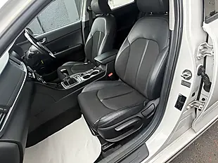 Used 2018 Kia Optima 3 Sportswagon White - Interior and Exterior details 11