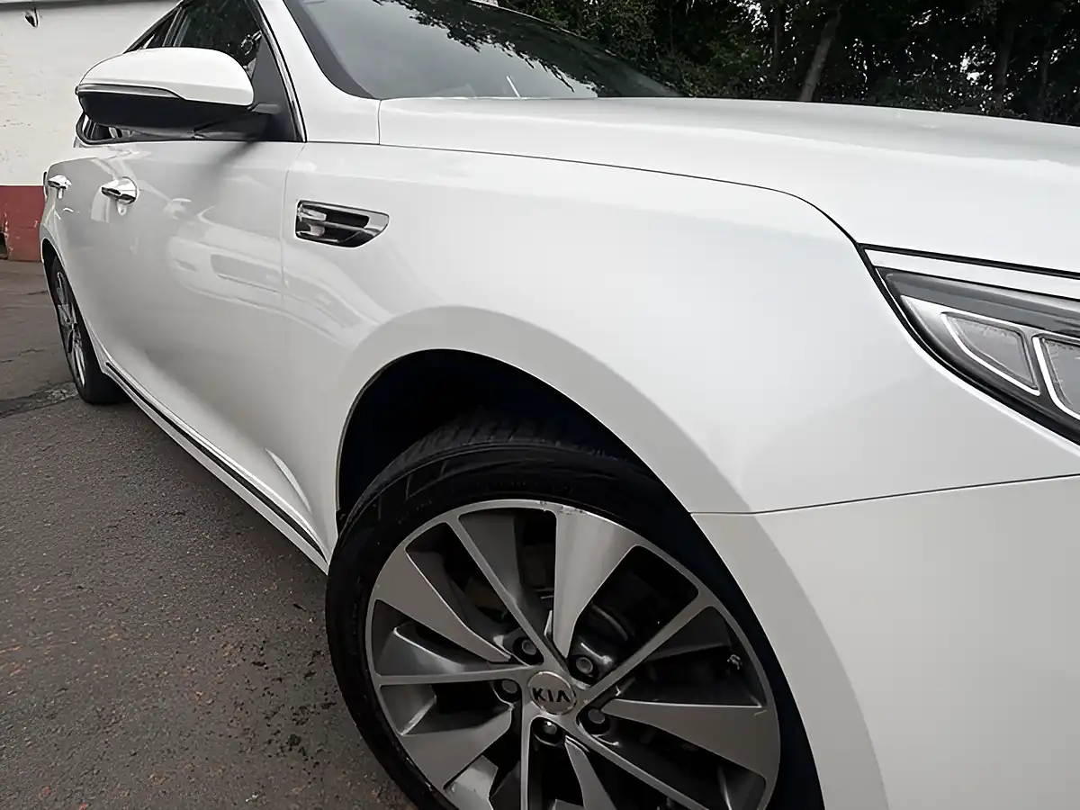 Used 2018 Kia Optima 3 Sportswagon White - Interior and Exterior details 8