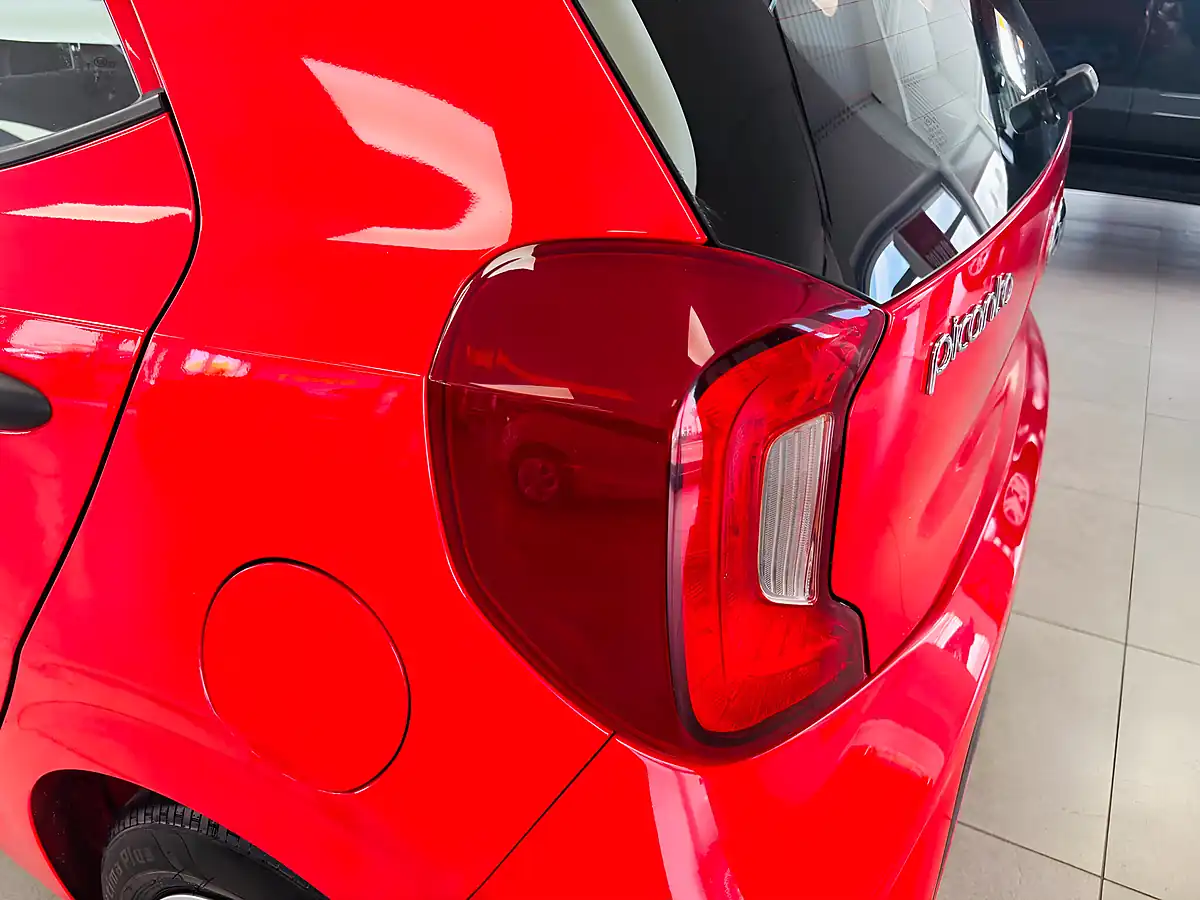 Used 2018 Kia Picanto 1 Red - Interior and Exterior details 14