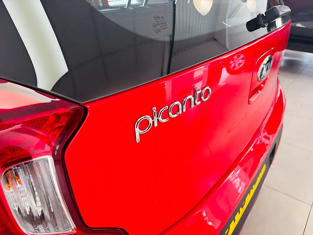 Used 2018 Kia Picanto 1 Red - Interior and Exterior details 17