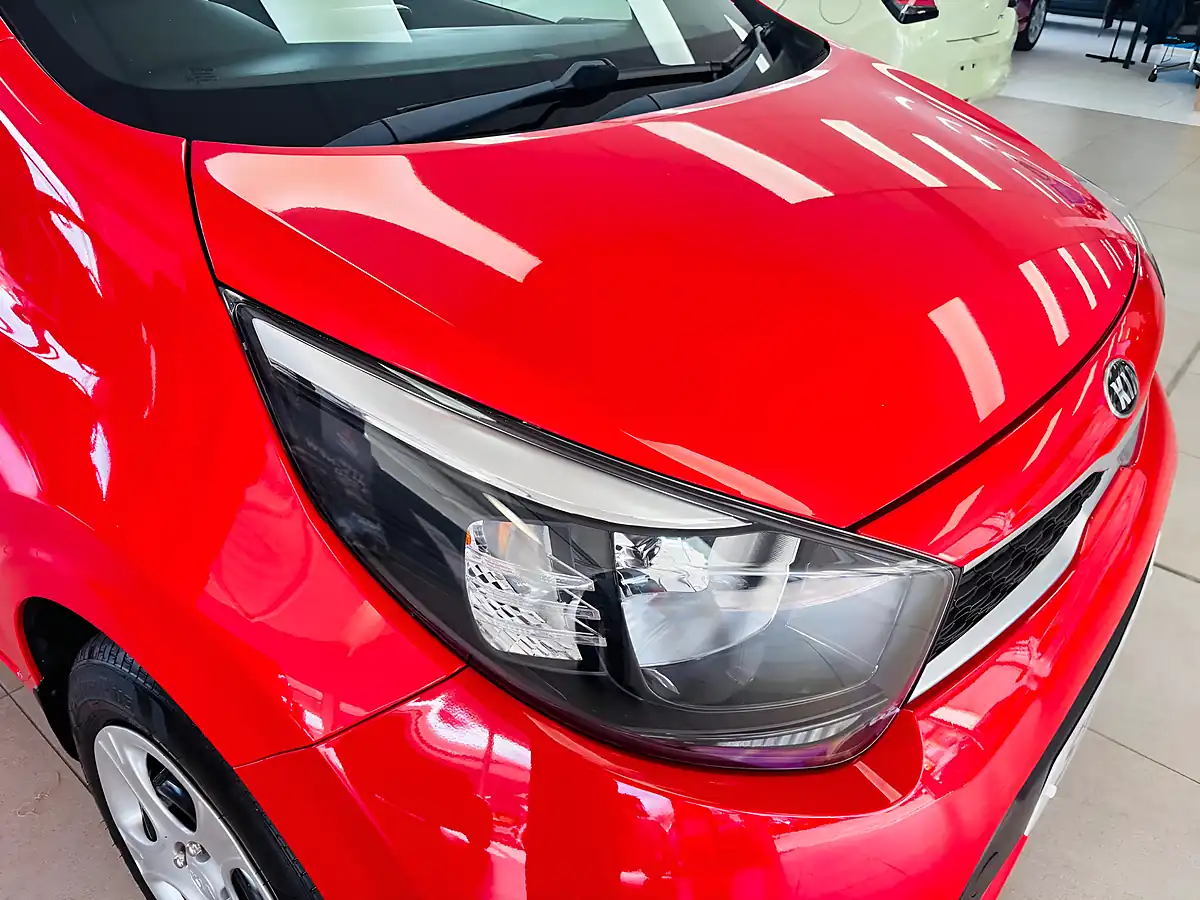 Used 2018 Kia Picanto 1 Red - Interior and Exterior details 8