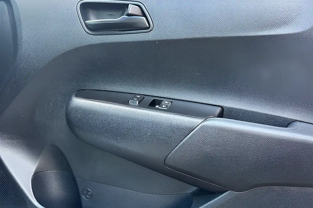 Used 2018 Kia Picanto 1 Silver - Interior and Exterior details 18
