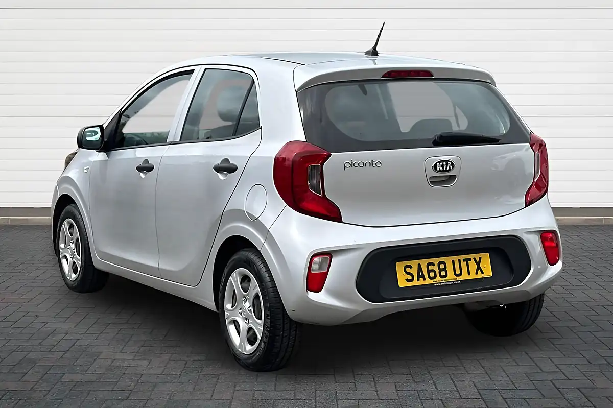 Used 2018 Kia Picanto 1 Silver - Interior and Exterior details 5