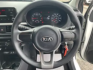 Used 2018 Kia Picanto 1 White - Interior and Exterior details 13