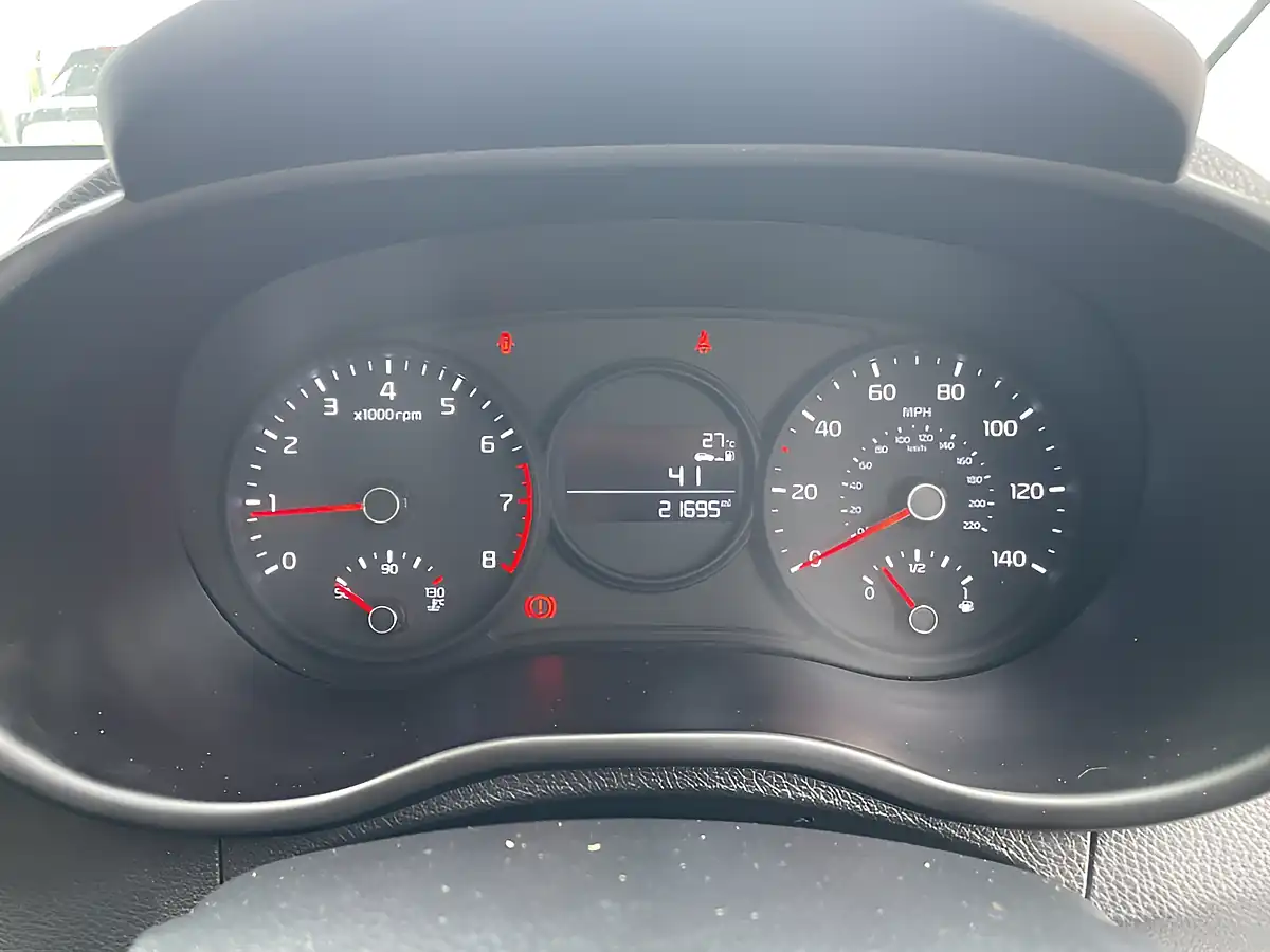 Used 2018 Kia Picanto 1 White - Interior and Exterior details 16