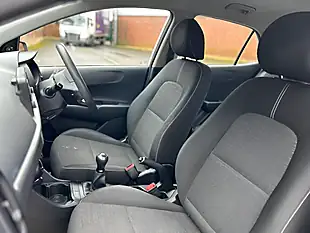 Used 2018 Kia Picanto 1 White - Interior and Exterior details 14