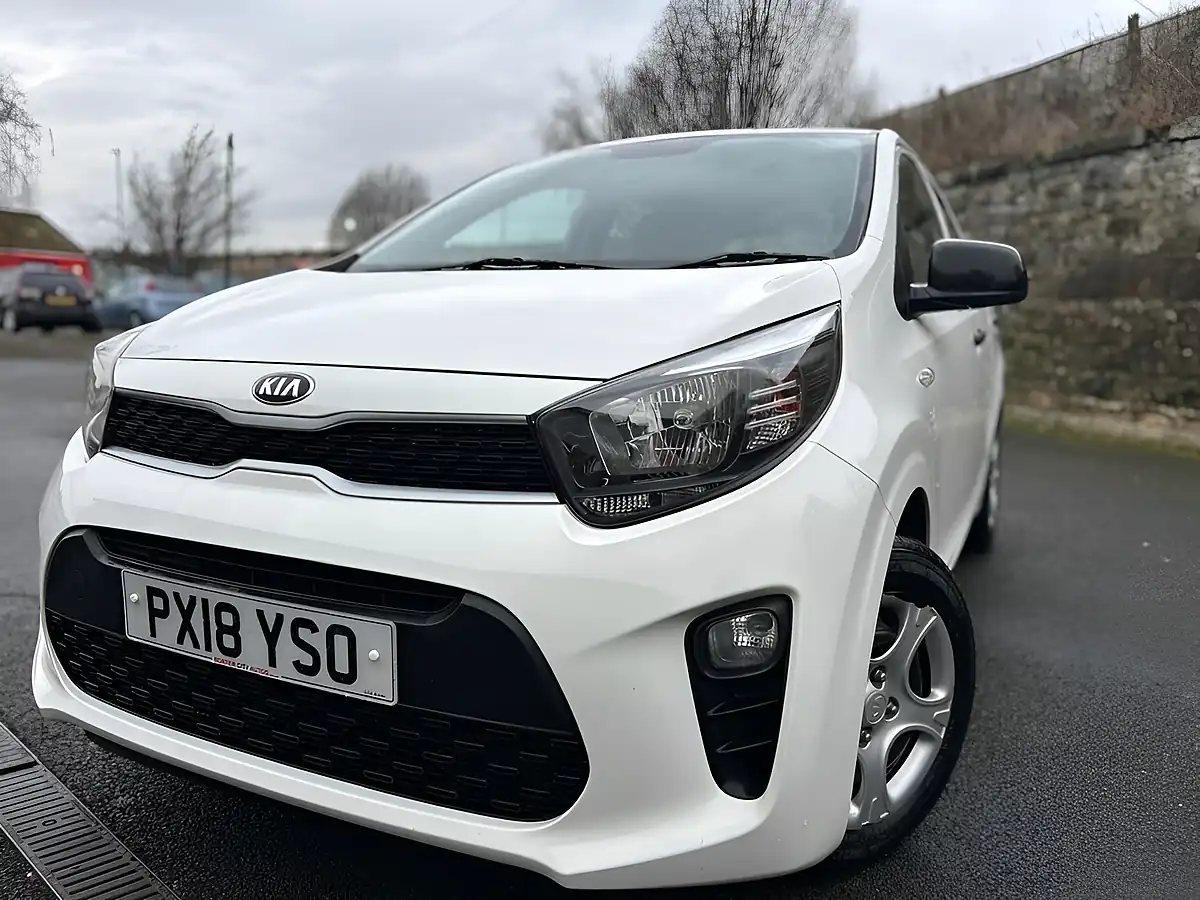 Used 2018 Kia Picanto 1 White - Interior and Exterior details 17